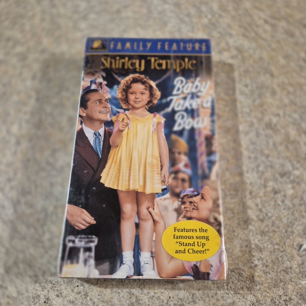 Shirley Temple VHS - Baby Take a Bow